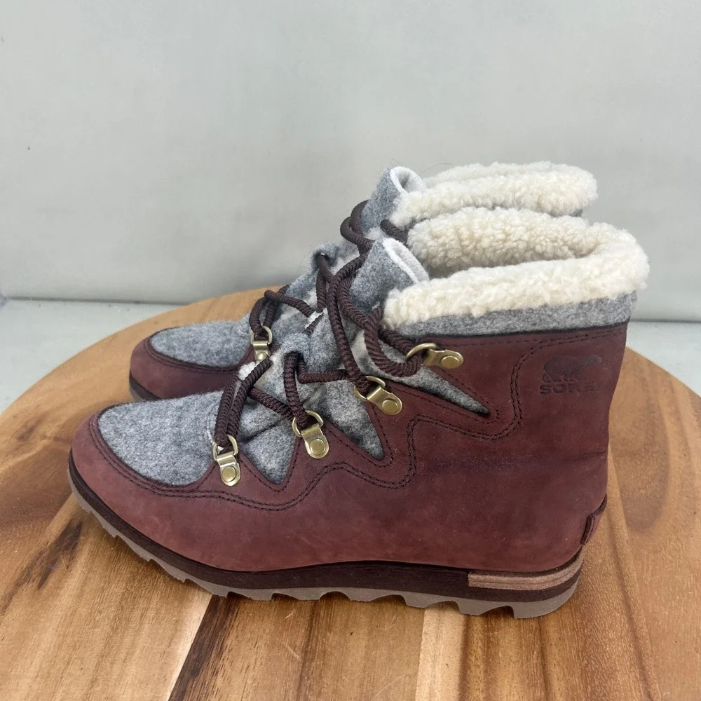Sorel Ainsley Conquest Boots Womens 6.5 Burgundy Leather Felt NL3287-908
